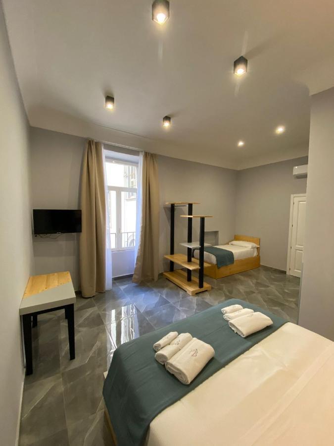 Be Italian Flat Sanfelice Hotel Naples Exterior photo