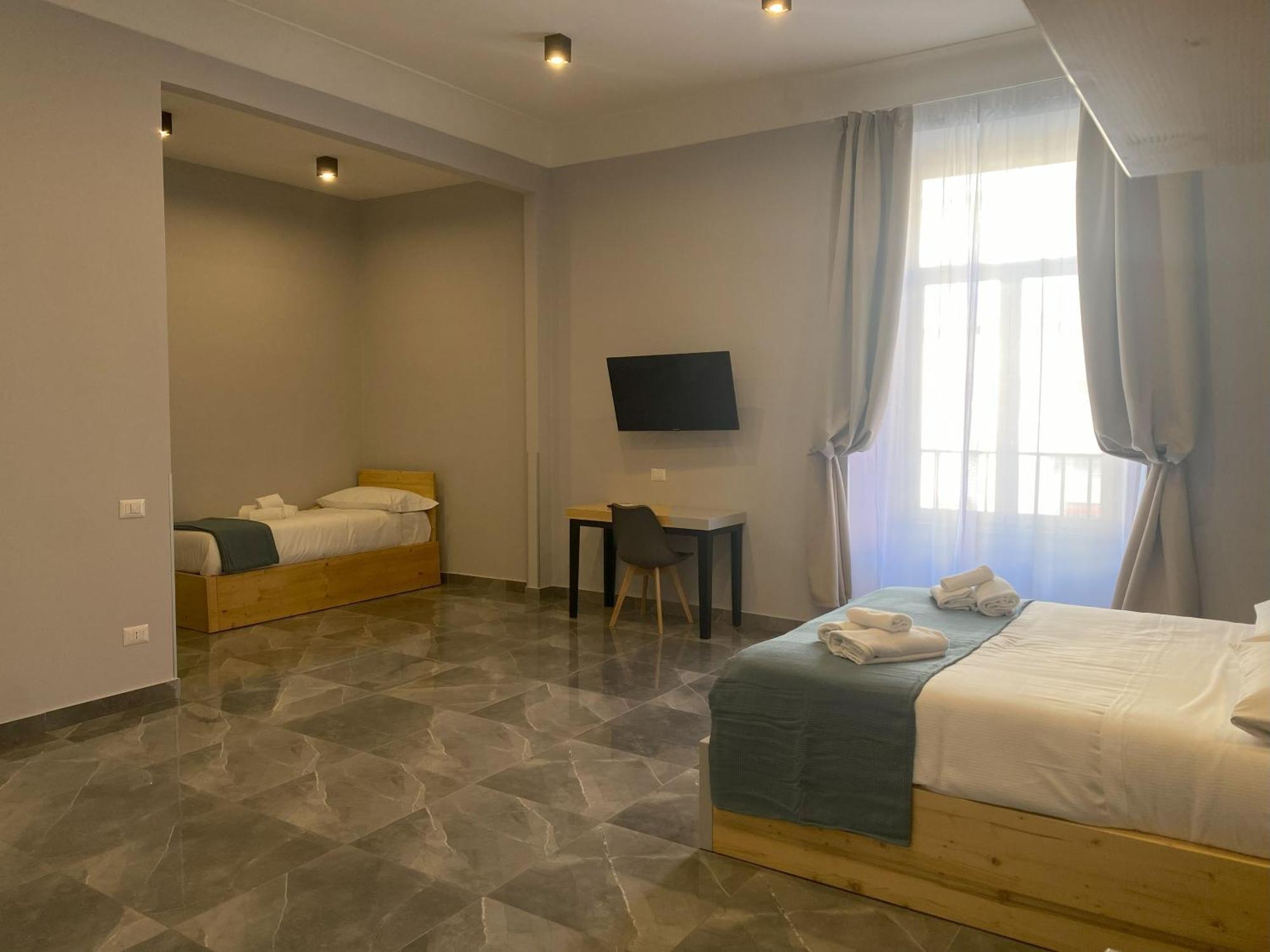 Be Italian Flat Sanfelice Hotel Naples Exterior photo